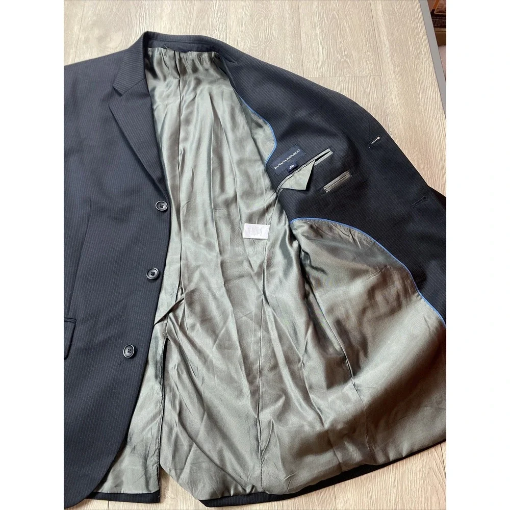 Banana Republic Suit‎ Jacket Sport Coat Blazer Wool 3 Button Black Stripe 42S